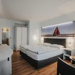 מלון Hotel Spiekeroog 3*