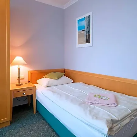 Hotel Spiekeroog 3* シュピーカーオーク