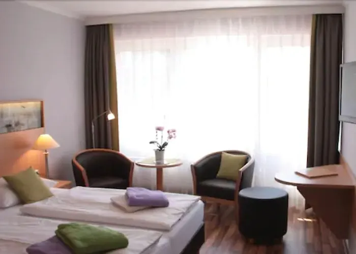 Hotel Spiekeroog Отель 3*