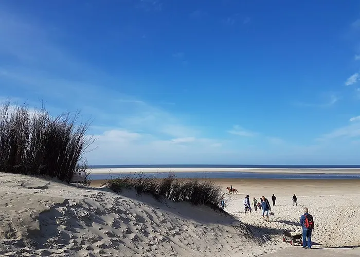 Отель Hotel Spiekeroog 3*